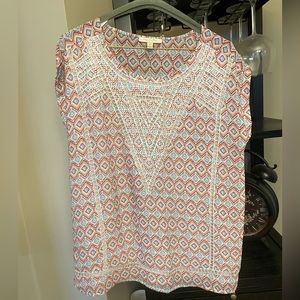 Skies Are Blue Sleeveless Top - size Medium